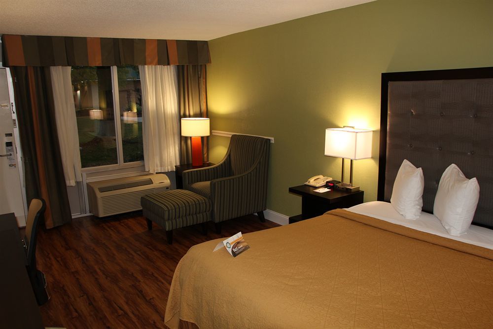 Quality Inn Roanoke Airport Exterior foto