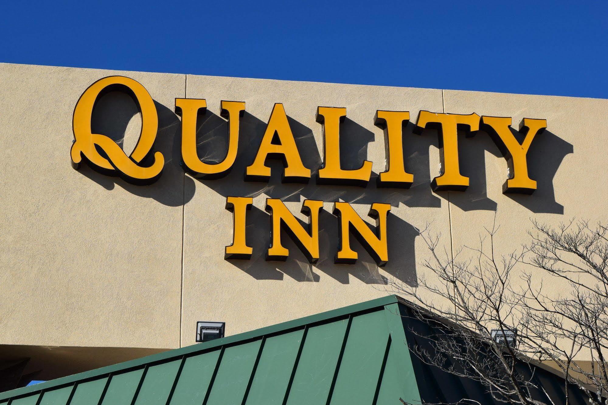 Quality Inn Roanoke Airport Exterior foto